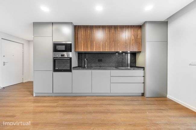 Apartamento T3 Novo  em Ferreiros-4