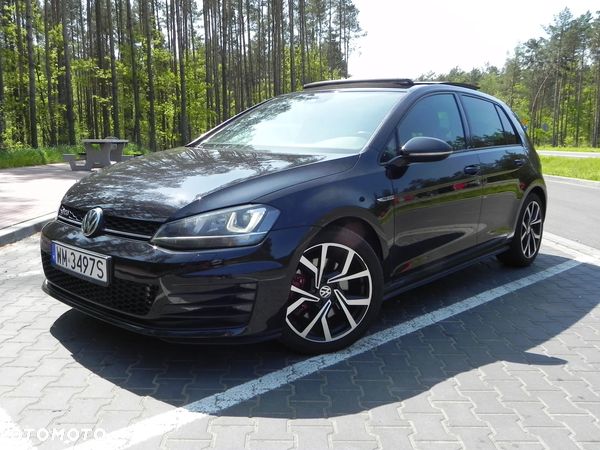 Volkswagen Golf VII 2.0 TDI BMT GTD - 1