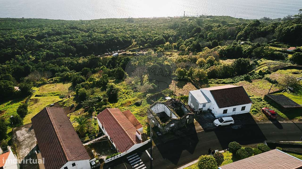 Moradia T2 para venda - Grande imagem: 2/16