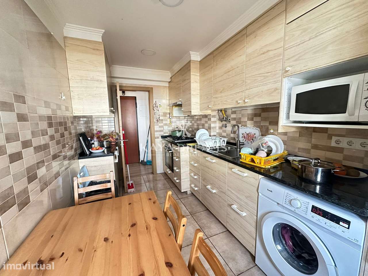 Apartamento T3 no centro de Odivelas-12