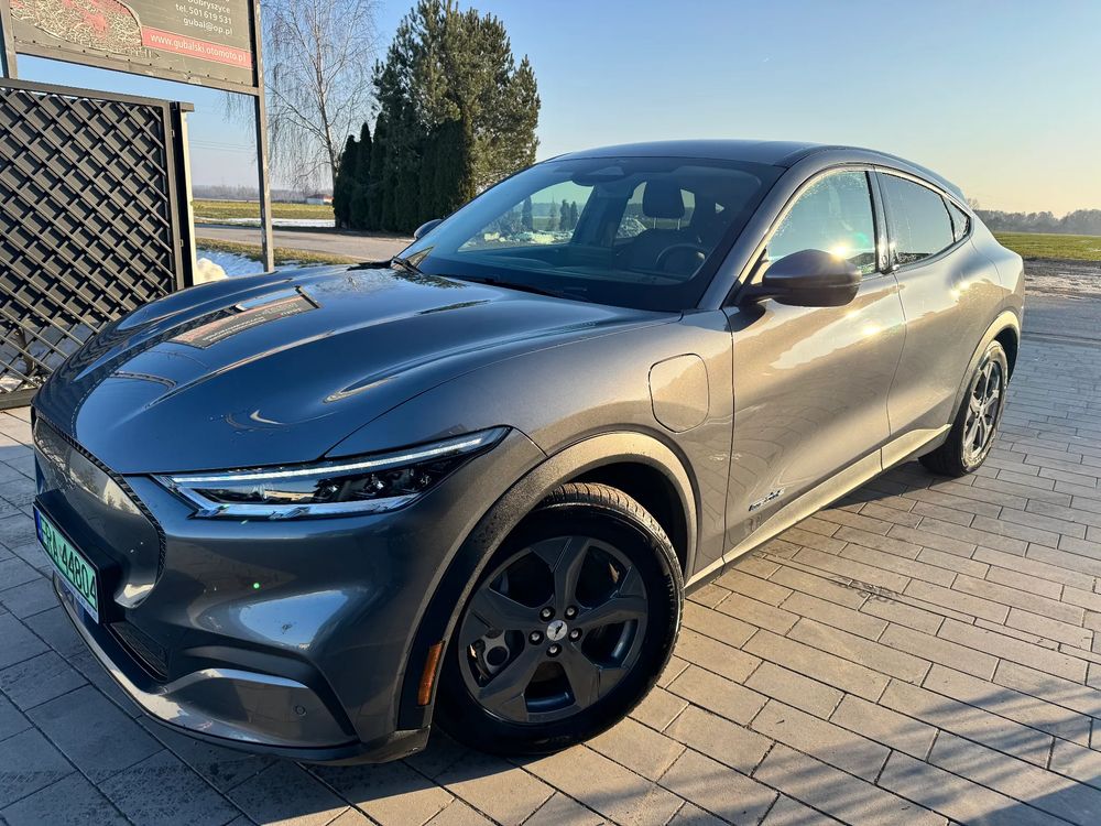Ford Mustang Mach-E PREMIUM 2021