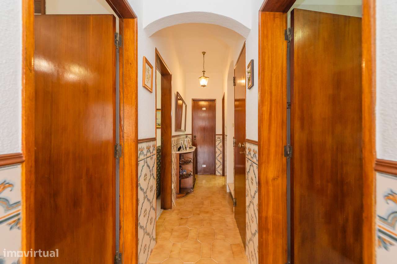 Moradia 4 Quartos - Pontinha-4