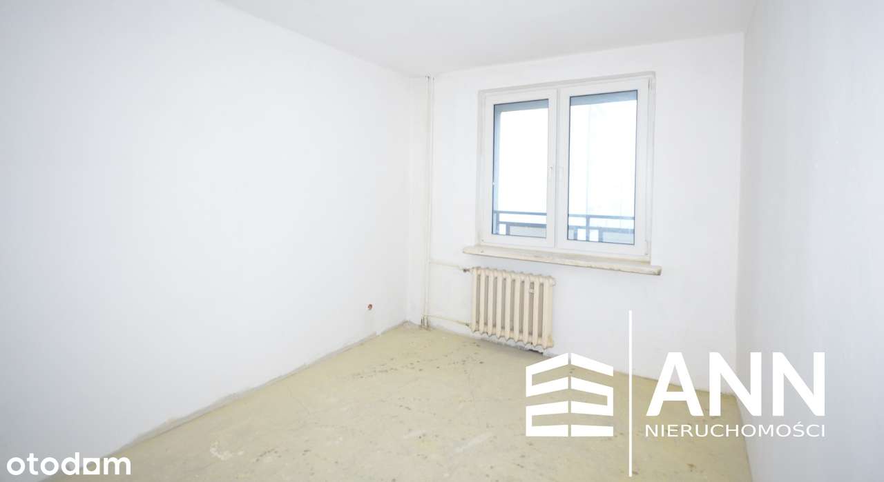 Trzypokojowe mieszkanie z balkonem w Bytomiu-13