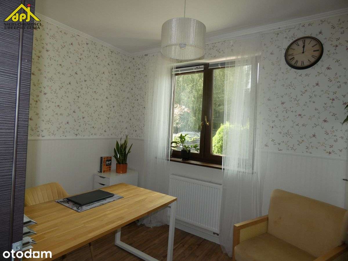 Dom wolnostojący z poddaszem użytkowym,  5 pokoi-10