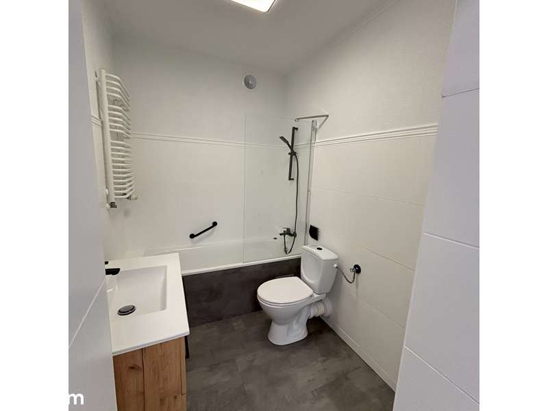 Dwupokojowe mieszkanie z balkonem i pełnym wyposażeniem - Pełny obrazek: 4/7