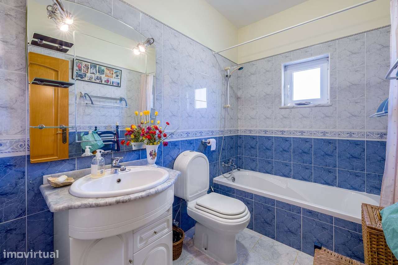 MORADIA TÉRREA V4 COM PISCINA PARA VENDA NO SARGAÇAL-16