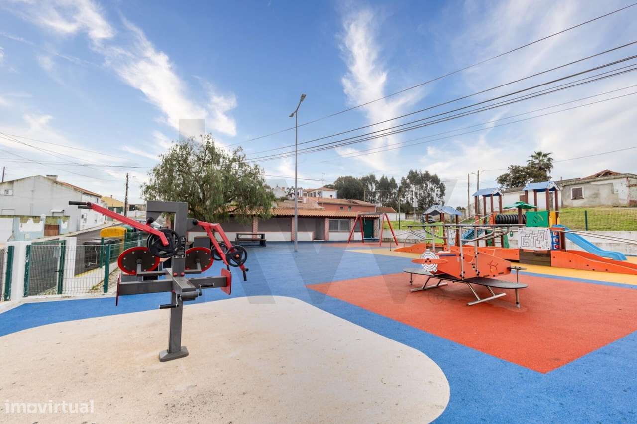 Terreno Urbano de 162m2 em Zona Tranquila de Caldas da Rainha – Excele-7