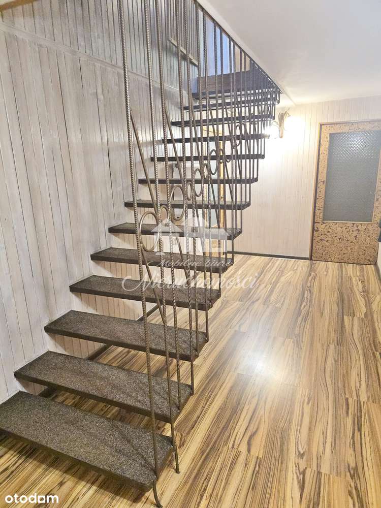 Dom w spokojnej okolicy Mysłowic.-18