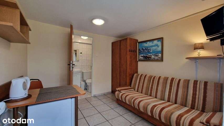 Dom z pokojami do wynajęcia + pawilon Dźwirzyno-13