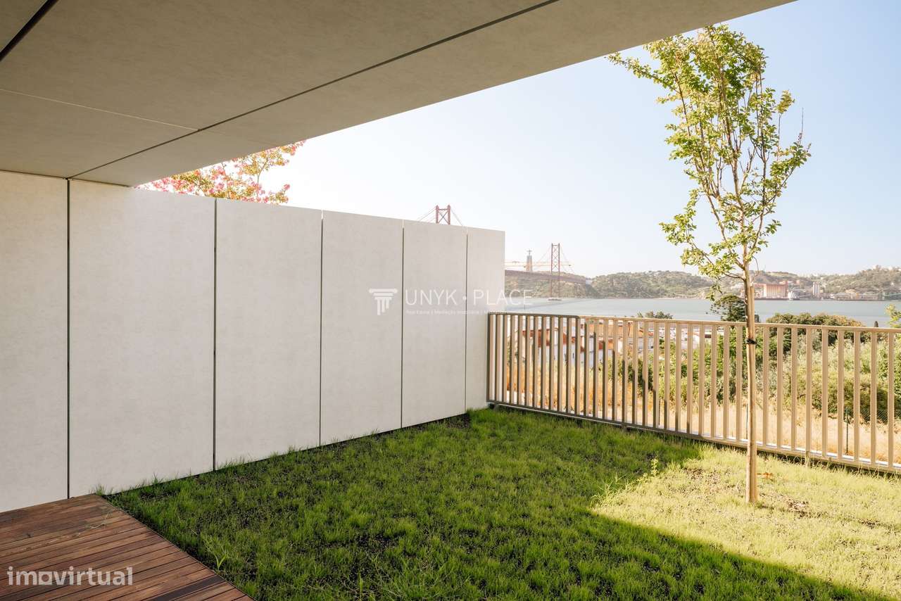 Moradia rara com vistas deslumbrantes sobre o Rio Tejo em Lisboa - Grande imagem: 4/57