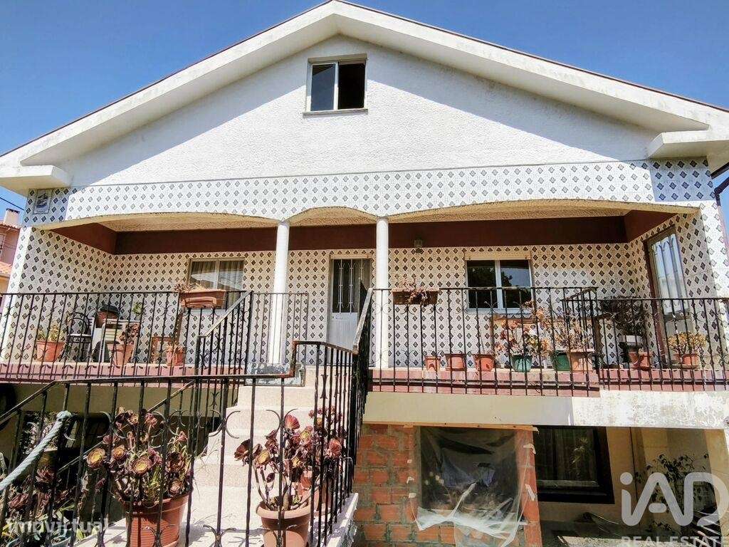 Moradia bi-familiar T6 em Viana do Castelo e Meadela de 227 m2-31