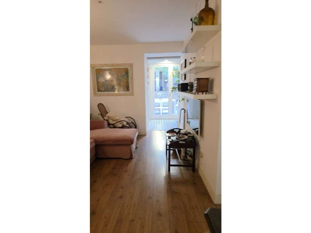 **Venda de Apartamento T2 com Jardim Privativo próximo da Avenida d...-24