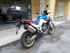 Honda Africa Twin Big Tank edição 30 anos - 3