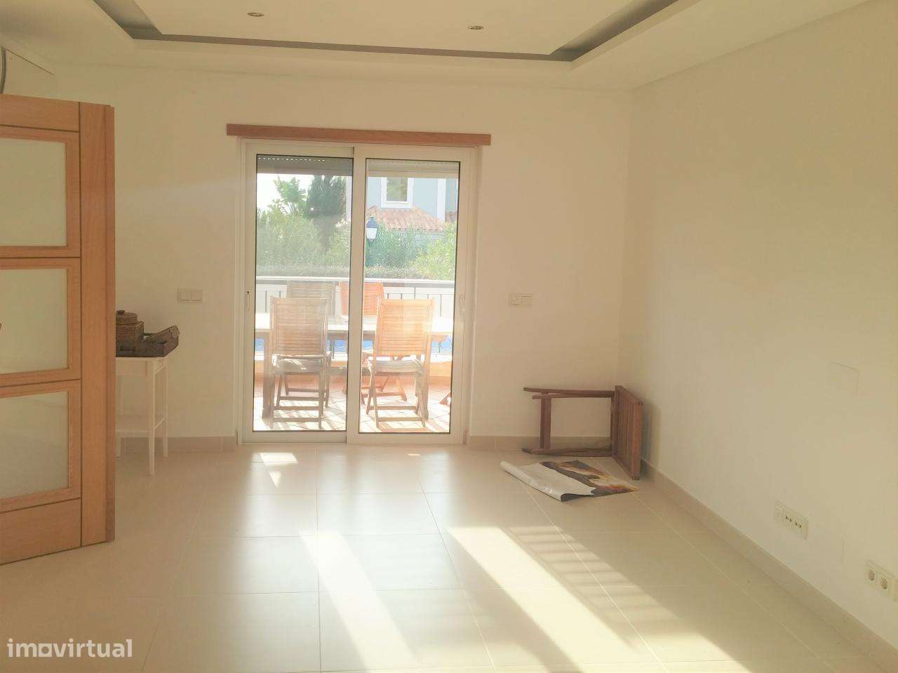 Moradia T2+2 C/ Piscina ao ano *The Crest* - Grande imagem: 3/16