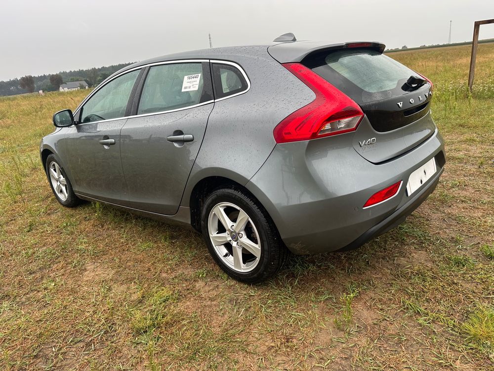 Volvo V40 II (2012-) T3 Linje Svart 2016