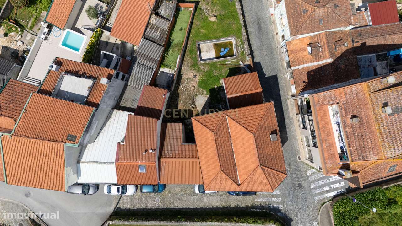 Oportunidade de Investimento e Reabilitação em Campanhã – Porto - Grande imagem: 3/30