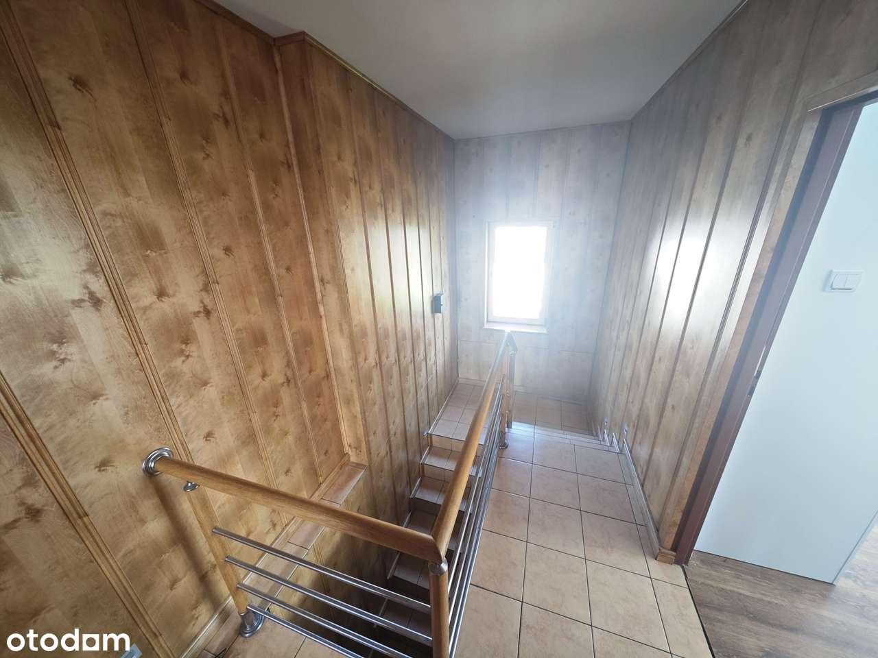 Dom 220 m2 w cenie mieszkania. Wielki potencjał. Obniżka ceny.-18