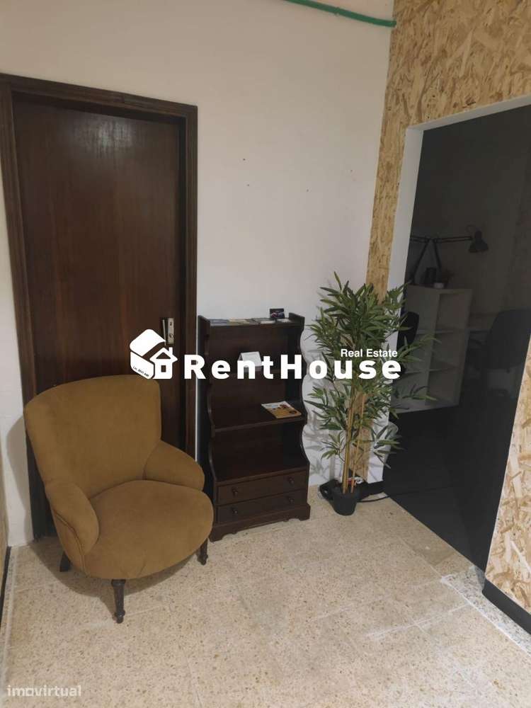 Escritório/loja/sala junto ás Finanças - Grande imagem: 4/7