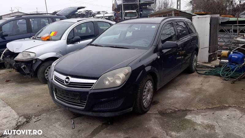 Dezmembram Opel Astra, 1.7 CDTI, 2005 - 1