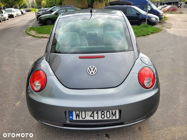 Volkswagen New Beetle 1.4 - 6