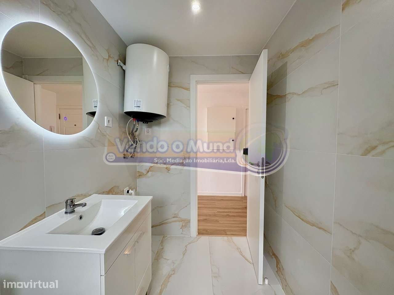 Apartamento T2 na Amadora (LXAMD033)-5