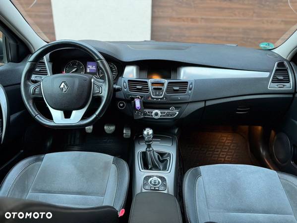 Renault Laguna Grandtour dCi 180 FAP GT - 14