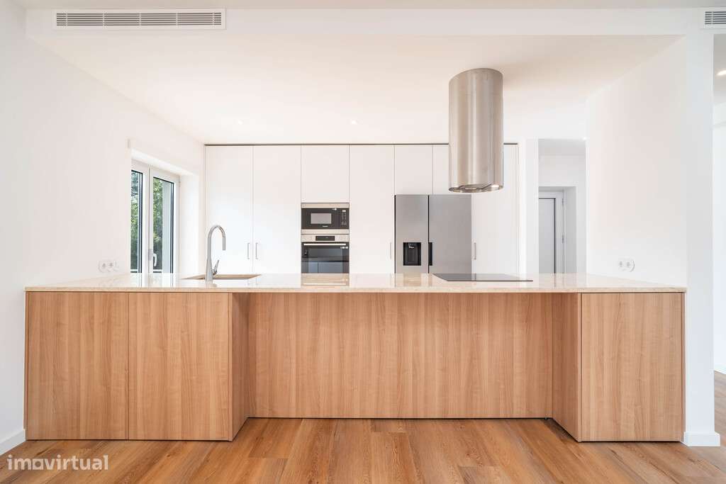 Apartamento T3 com garagem em zona de Antanhol - Grande imagem: 2/17