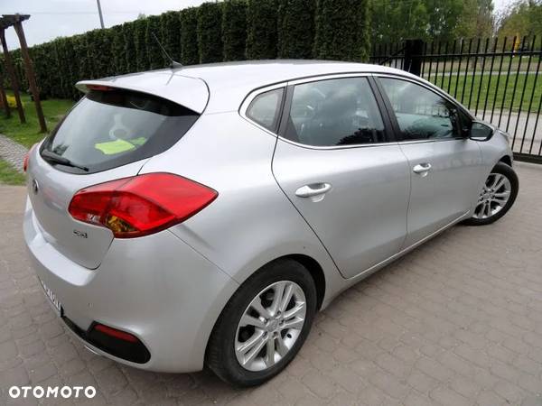 Kia Ceed Cee'd 1.6 Crdi XL - 4