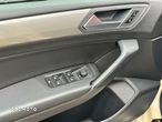 Volkswagen Touran 2.0 TDI DPF DSG Trendline - 32