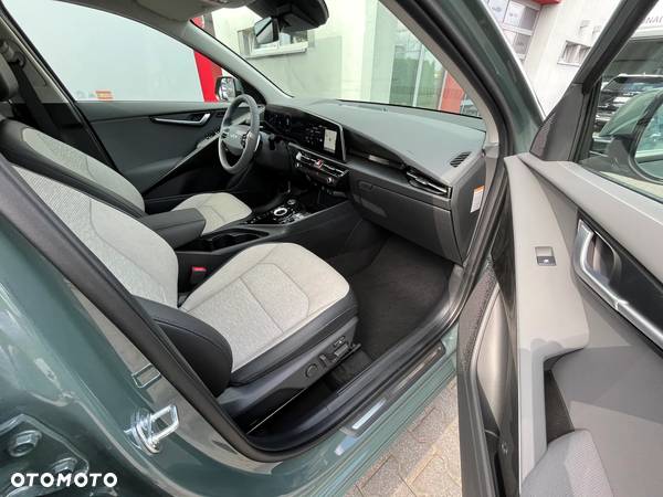 Kia Niro 1.6 GDI Plug-In Hybrid Business Line - 30