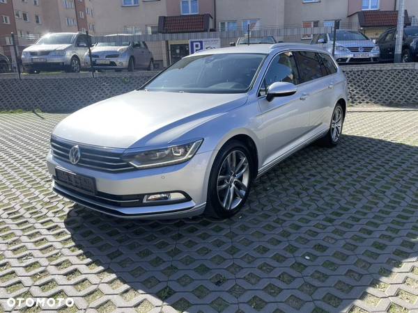 Volkswagen Passat Variant 2.0 TDI SCR DSG BlueMotion Highline - 1