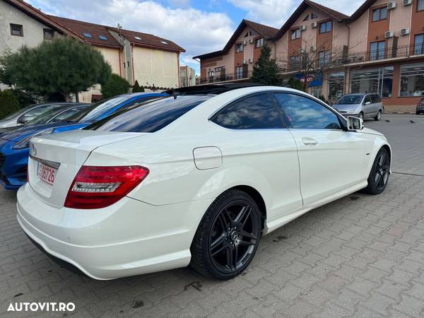 Mercedes-Benz C 250 CDI DPF Coupe BlueEFFICIENCY Edition 1 - 4