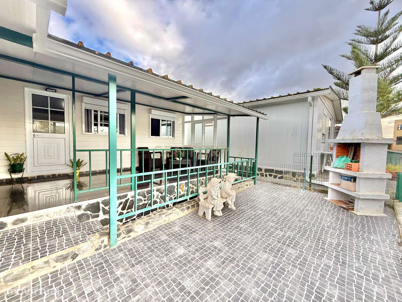 Moradia T2 + 1 em Parque Verde, Fernão Ferro,-10