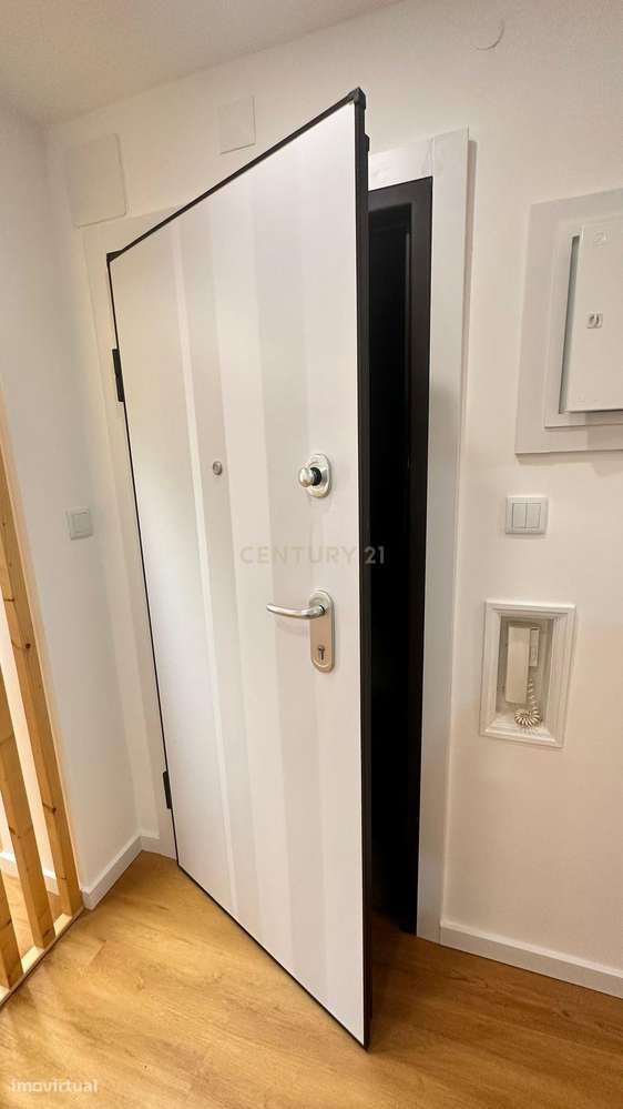 Fantástico Apartamento T3 Totalmente Remodelado - Vale da Amoreira, Mo - Grande imagem: 4/7