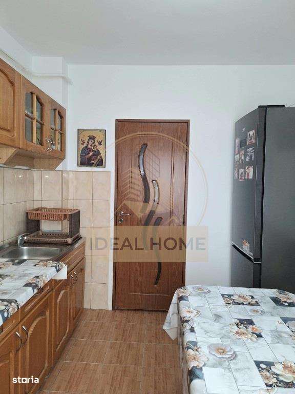 Apartament cu 3 camere decomandat - 71mp - etaj intermediar - Mircea c - Imagine principală: 5/10