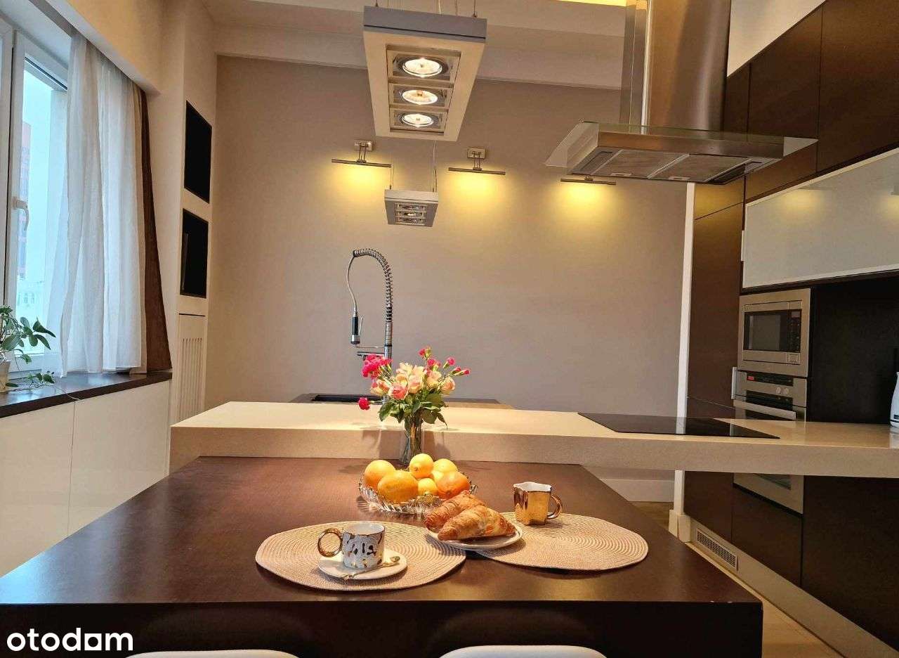 2 pokojowy apartament w samym centrum Łodzi - Pełny obrazek: 2/17