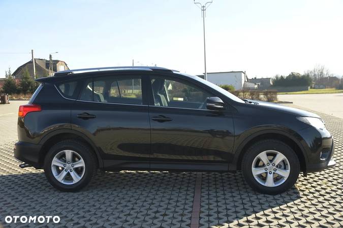 Toyota RAV4 - 3