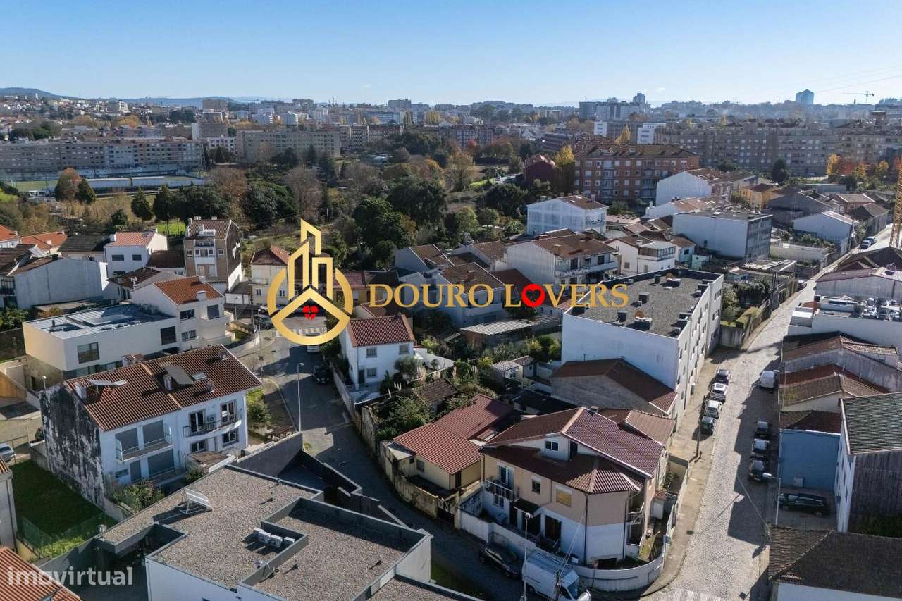 Casa Térrea com Terreno na Asprela, S. Mamede de Infesta-8