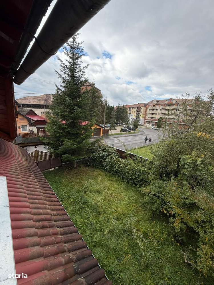 Casă complet renovată, pentru locuință sau pensiune turistică!-12