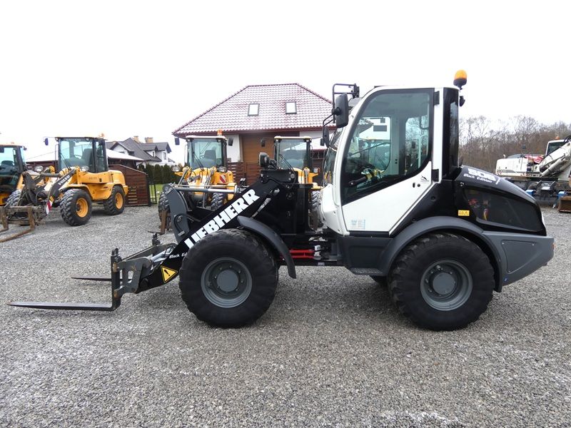 Liebherr 506 compact z niemiec / waga / black edition / 2019
