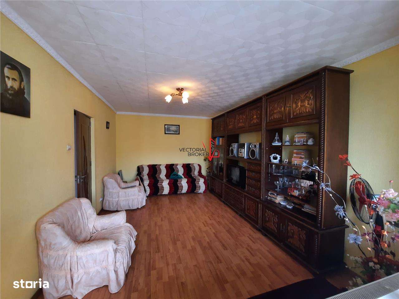 2 camere decomandat Calea Vitan, 1978-2