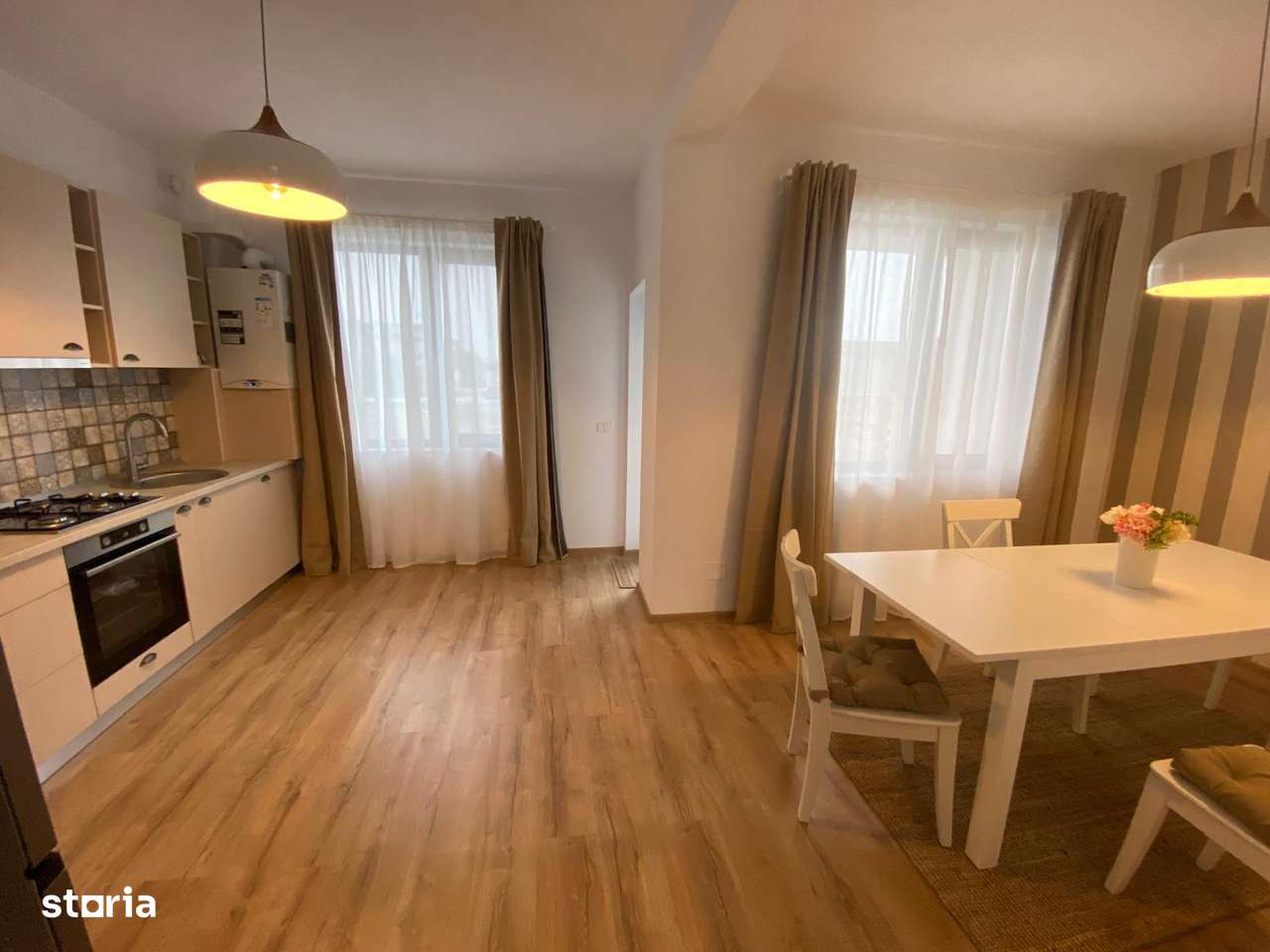 Casa Triplex 3Camere 90mp Teren 432mp Pret 165.000 euro-4