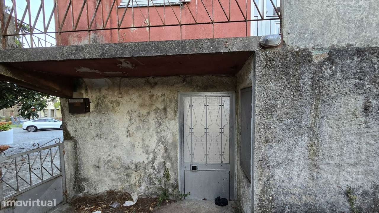 Moradia para Restaurar T3 Venda em Ranhados,Viseu - Grande imagem: 2/31