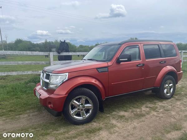 Dodge Nitro 3.7 V6 SLT 4WD - 1