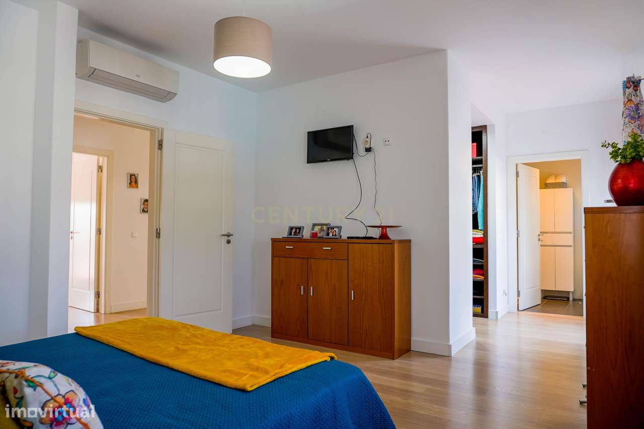 Moradia T3 com Piscina | Viva o Melhor do Alentejo a 10 Minutos de Bad-17
