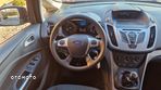 Ford Grand C-MAX - 32