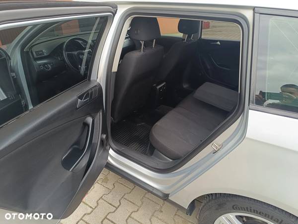 Volkswagen Passat 1.6 Comfortline - 7