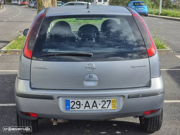 Opel Corsa 1.2 Twinport Enjoy - 5