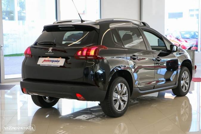 Peugeot 2008 1.2 PureTech Style - 10