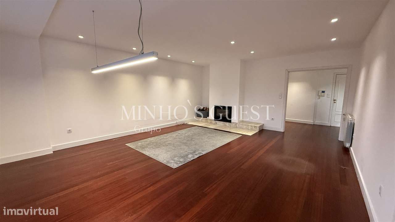 Apartamento T3 (7º andar) c/ 2 elevadores e garagem fechada - Rodovia, - Grande imagem: 4/24